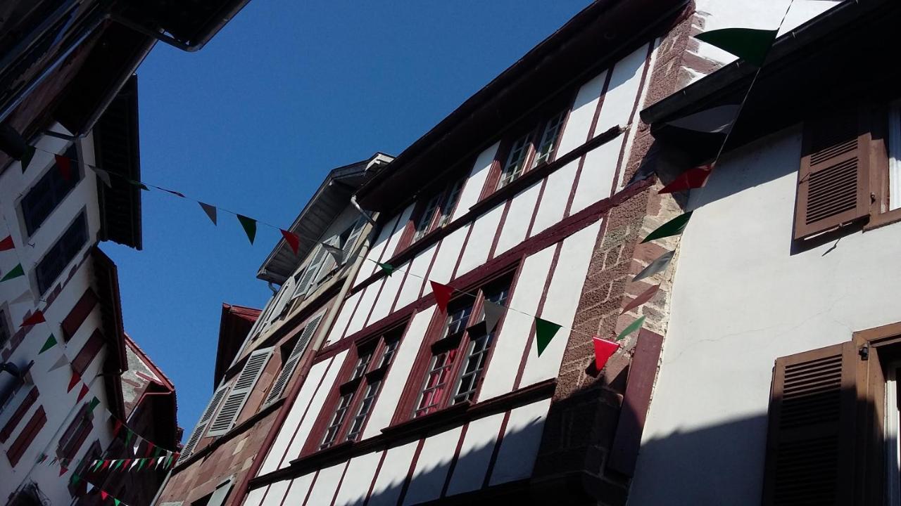 Gîte ULTREIA Vertes Montagnes Saint-Jean-Pied-de-Port Extérieur photo